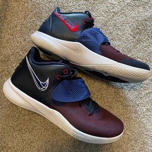Mike Kyrie Irving Flytrap Blue
